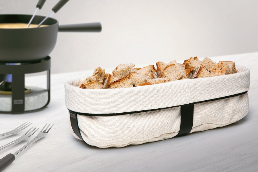 8330.00_e1_brotkorb_pilatus